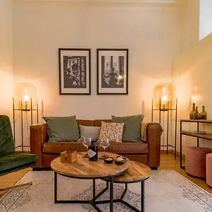 https://guesthouse-westende.hotelsghent.com