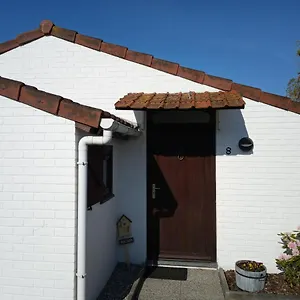 https://strandjutter-huisje-8.hotelsghent.com